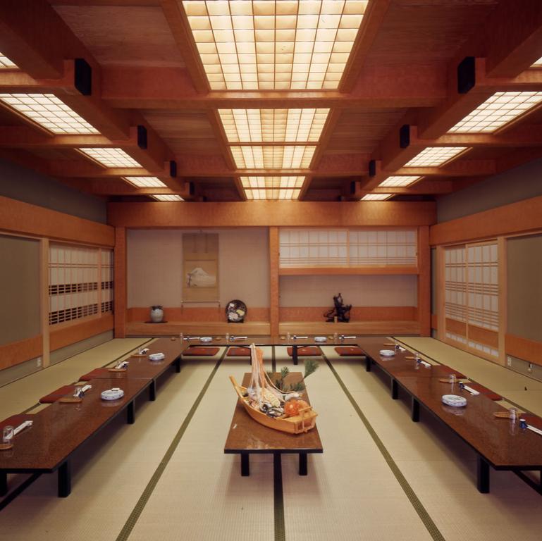 Hitomaru Kadan Hotel Akashi Buitenkant foto